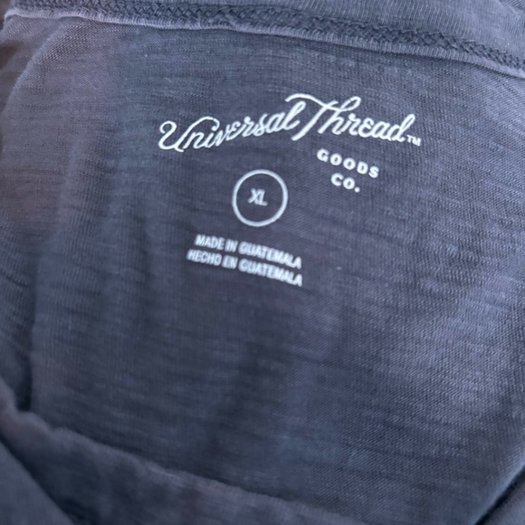 Universal Thread Dark Gray V-Neck Tee T-Shirt XL - Picture 5 of 5